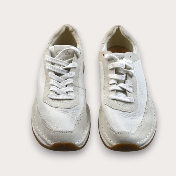 Clarks White Sneakers | Size 8.5 New - Picture 2 of 7